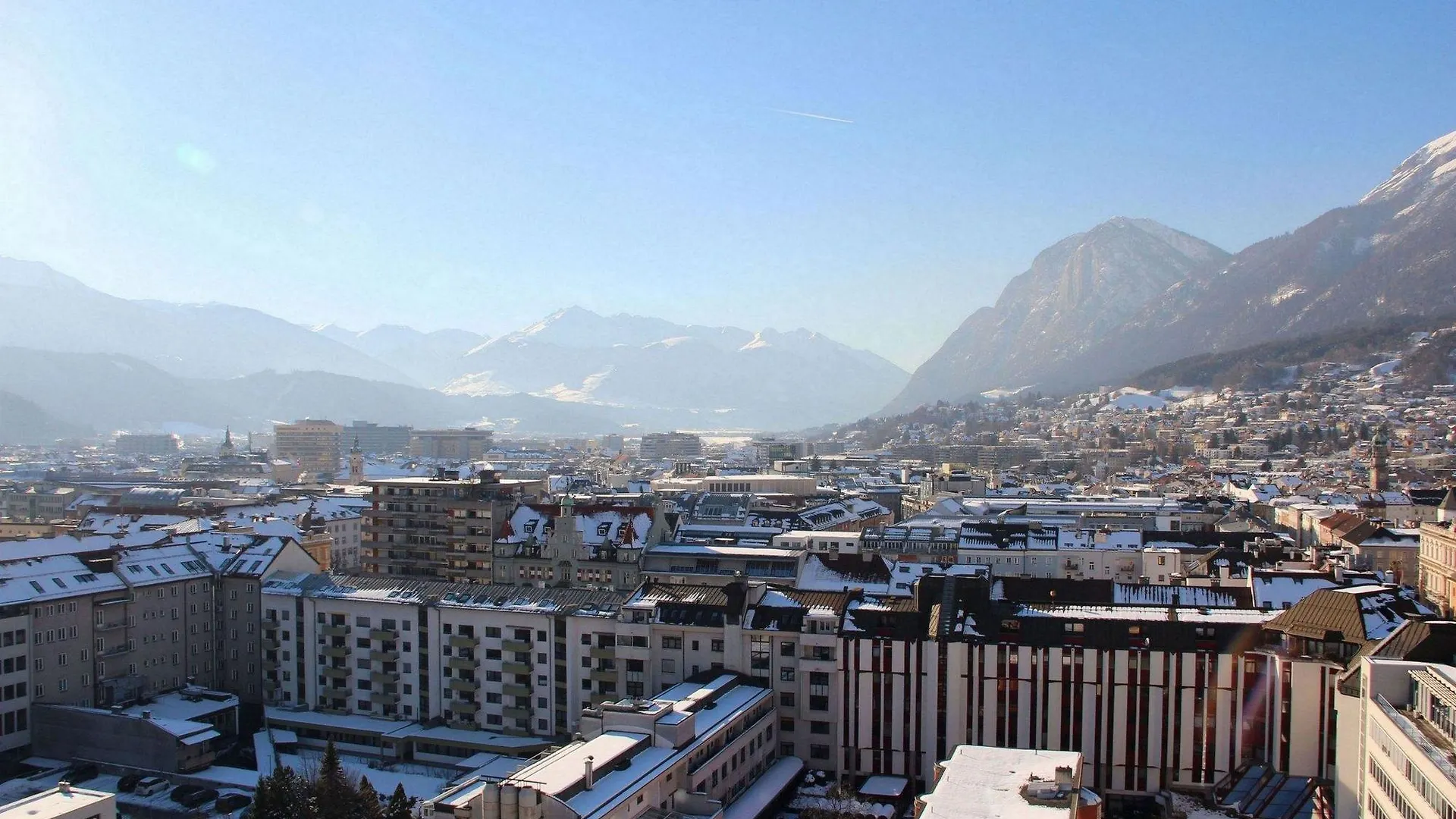 Adlers Hotel Innsbruck 4*,